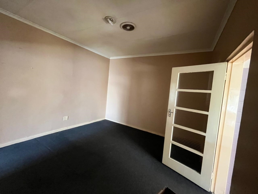 4 Bedroom Property for Sale in Frankfort Free State